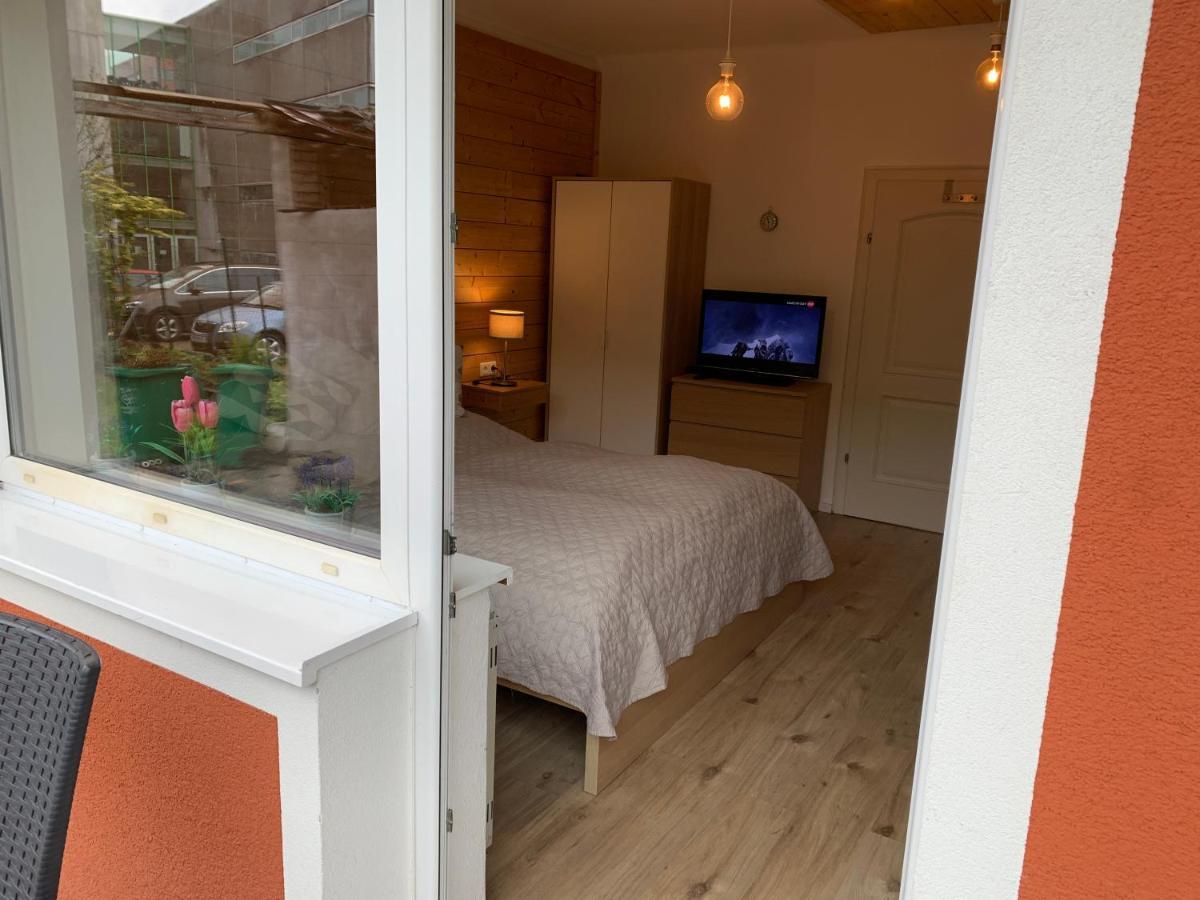 Book-A-Room Salzburg Apartment 5-6-7-8 Bagian luar foto