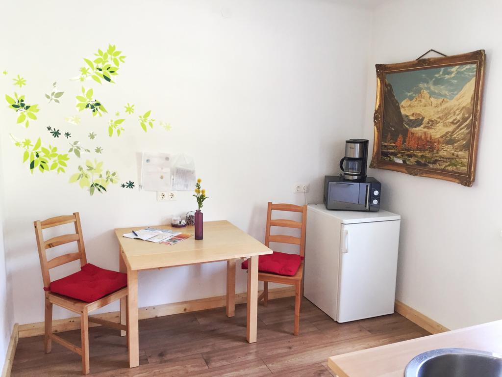 Book-A-Room Salzburg Apartment 5-6-7-8 Bagian luar foto